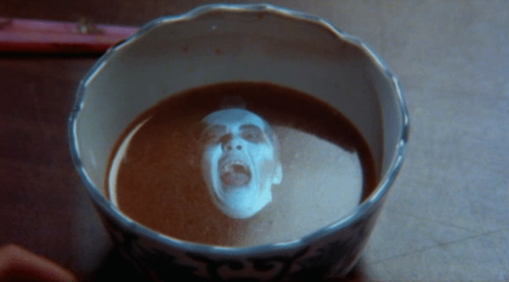 una cara horrible en mi sopa